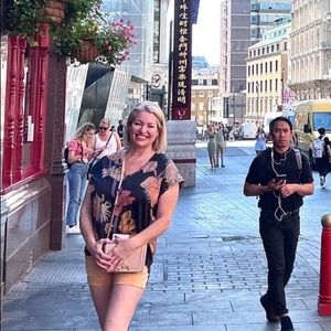 Jodifil sz large floral shirt